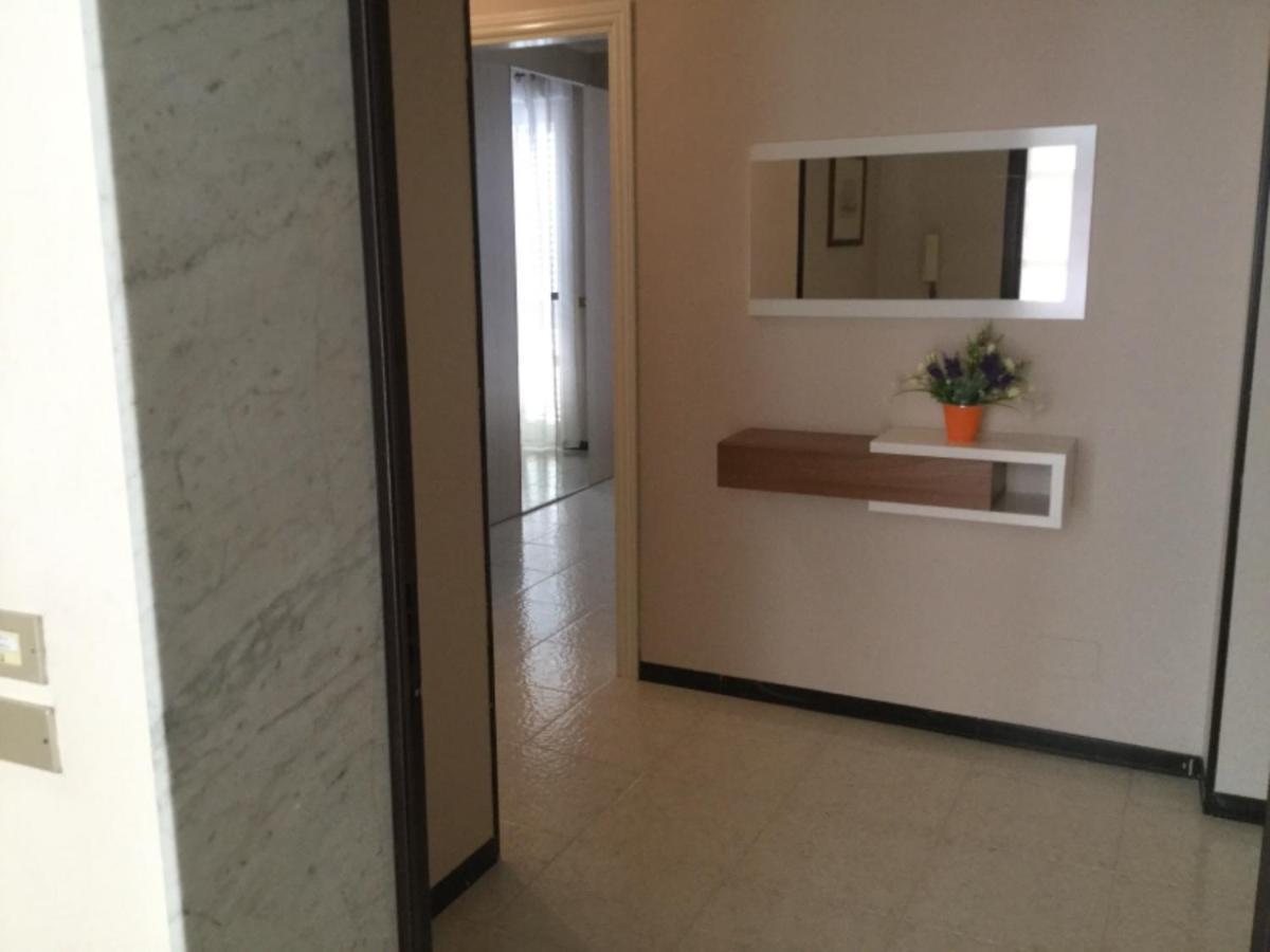 Appartamento "Rina Centro Sicilia" Pietraperzia Extérieur photo
