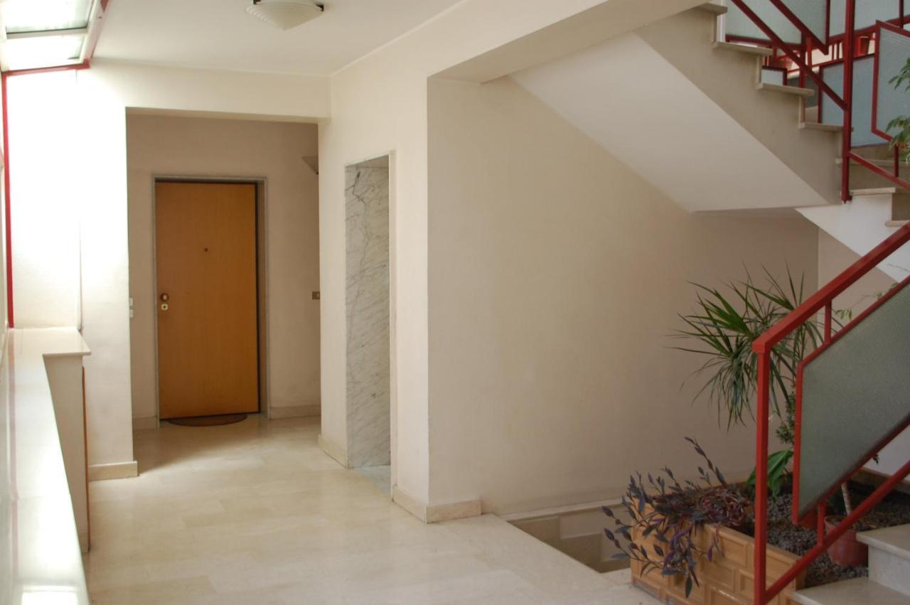 Appartamento "Rina Centro Sicilia" Pietraperzia Extérieur photo